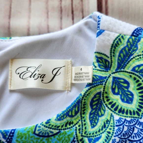 NWT Eliza J Sleeveless Mini Dress Blue Green Floral Lace | Women's Size 4 - Picture 3 of 7